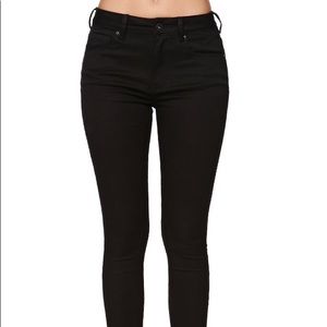Bullhead black denim skinny jeans